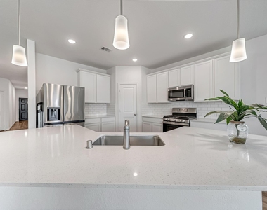 15250 White Moss Drive - Photo Thumbnail 5