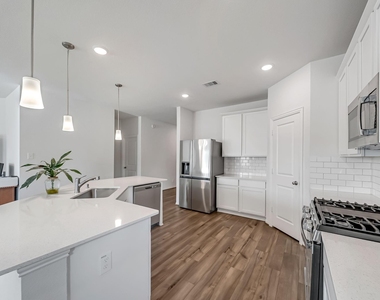 15250 White Moss Drive - Photo Thumbnail 4