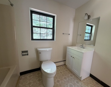 56 Westville - Photo Thumbnail 14
