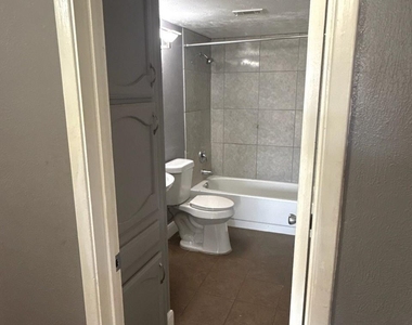 22726 Melham Lane - Photo Thumbnail 22