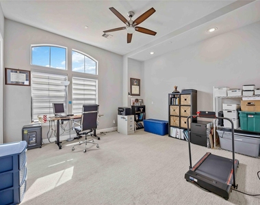 328 Bomar Street - Photo Thumbnail 23
