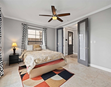 328 Bomar Street - Photo Thumbnail 5