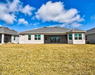 7796 Lakes Edge Lane - Photo Thumbnail 17