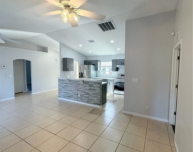 814 Gerald Avenue - Photo Thumbnail 1