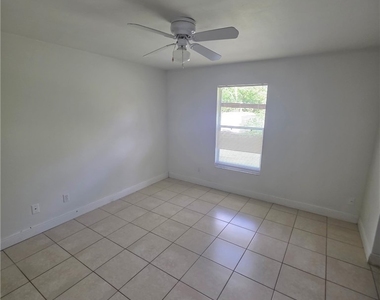 18569 Bartow Boulevard - Photo Thumbnail 6