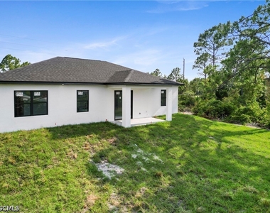 3175 Sunshine Boulevard - Photo Thumbnail 4