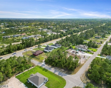 3175 Sunshine Boulevard - Photo Thumbnail 7