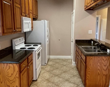 1018 S Booth Lane - Photo Thumbnail 6
