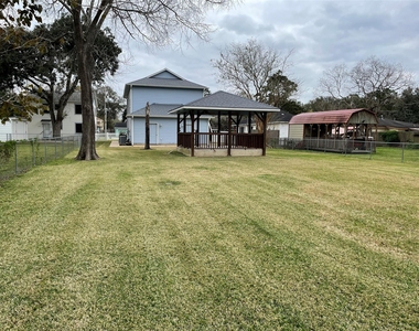 1018 S Booth Lane - Photo Thumbnail 17