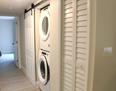 6328 Sugar Bush Lane - Photo Thumbnail 11
