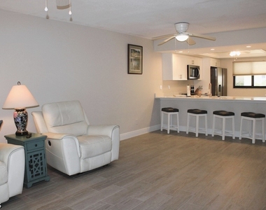 6328 Sugar Bush Lane - Photo Thumbnail 7