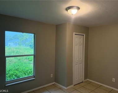 4543 21st Street Sw - Photo Thumbnail 5