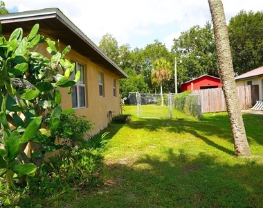 114 Greenwood Avenue - Photo Thumbnail 1