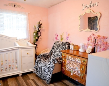 114 Greenwood Avenue - Photo Thumbnail 30