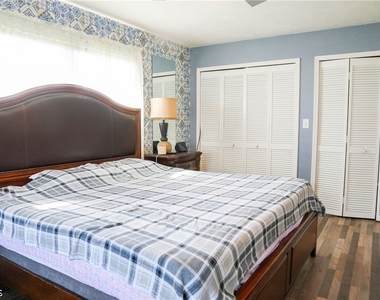 114 Greenwood Avenue - Photo Thumbnail 25