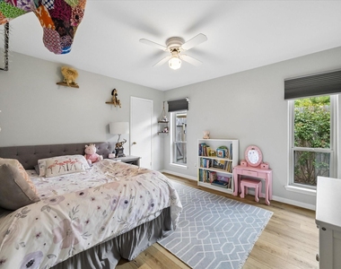12107 Burgoyne Drive - Photo Thumbnail 15