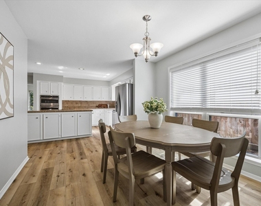 12107 Burgoyne Drive - Photo Thumbnail 9