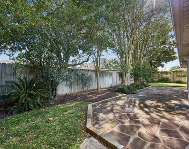 12107 Burgoyne Drive - Photo Thumbnail 18