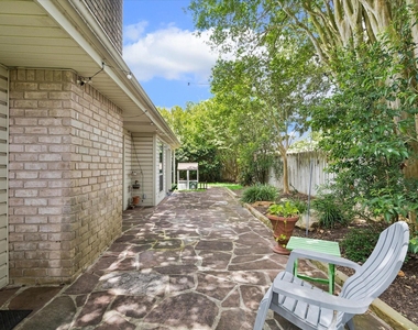 12107 Burgoyne Drive - Photo Thumbnail 21