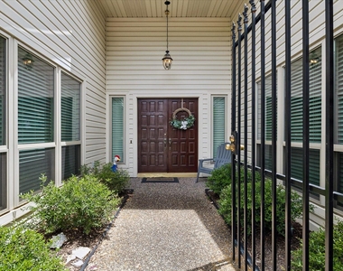 12107 Burgoyne Drive - Photo Thumbnail 2