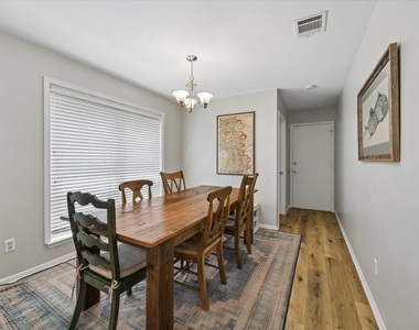 12107 Burgoyne Drive - Photo Thumbnail 11