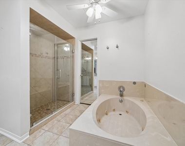 12107 Burgoyne Drive - Photo Thumbnail 14
