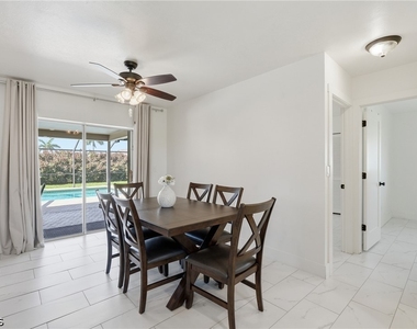 1446 Se 13th Street - Photo Thumbnail 7