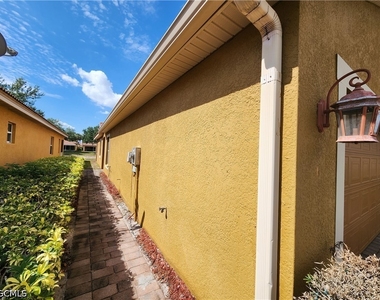 18261 Minorea Lane - Photo Thumbnail 21