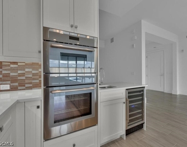 4810 Pelican Colony Boulevard - Photo Thumbnail 5