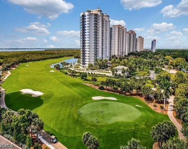 4810 Pelican Colony Boulevard - Photo Thumbnail 1