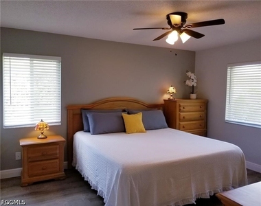 7774 Jewel Lane - Photo Thumbnail 8