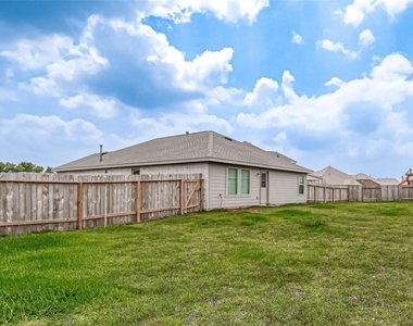 3426 Golden Amber Court - Photo Thumbnail 17