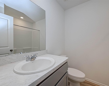 3426 Golden Amber Court - Photo Thumbnail 9