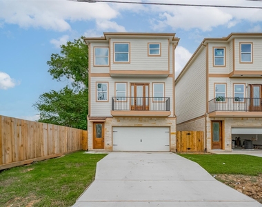 2206 Hoskins Drive - Photo Thumbnail 11