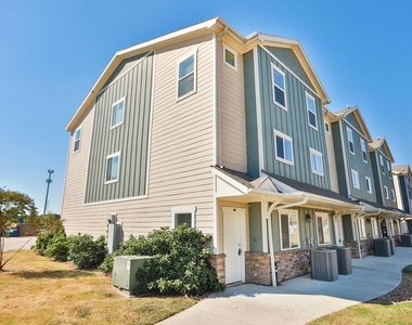 21155 Gosling Road - Photo Thumbnail 20