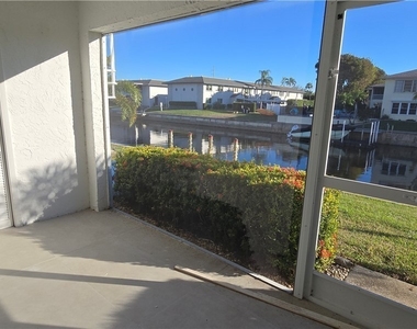 1404 Se 40th Street - Photo Thumbnail 7