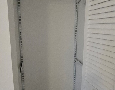 1404 Se 40th Street - Photo Thumbnail 21