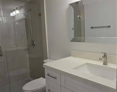 1404 Se 40th Street - Photo Thumbnail 19