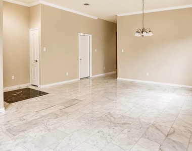 2232 Ivy Wall Drive - Photo Thumbnail 12