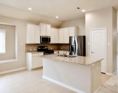 2232 Ivy Wall Drive - Photo Thumbnail 13