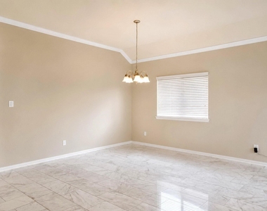 2232 Ivy Wall Drive - Photo Thumbnail 11