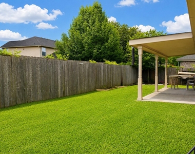 2232 Ivy Wall Drive - Photo Thumbnail 6