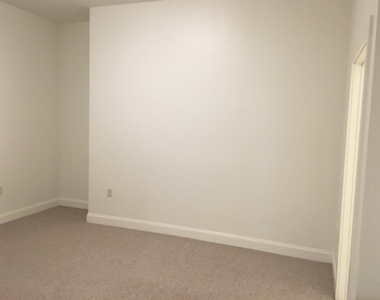 875 Elm - Photo Thumbnail 25