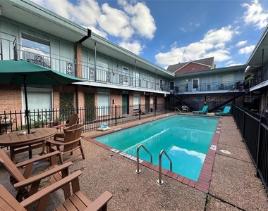 1401 Kipling - Photo Thumbnail 10