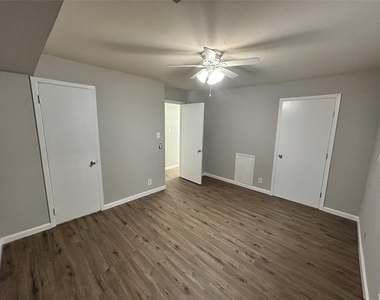 1401 Kipling - Photo Thumbnail 7