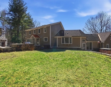 166 Londonderry - Photo Thumbnail 28