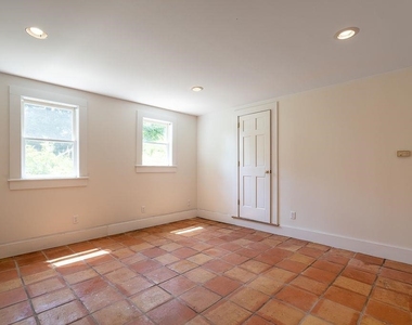 135 Pepperrell - Photo Thumbnail 32