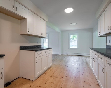135 Pepperrell - Photo Thumbnail 14