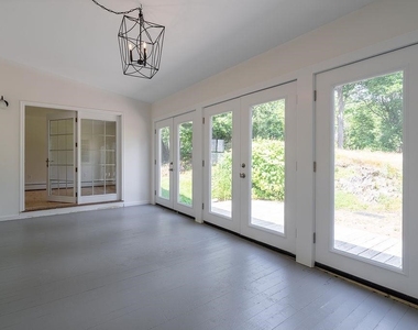135 Pepperrell - Photo Thumbnail 18