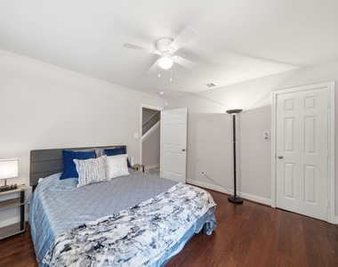 1716 Elgin Street - Photo Thumbnail 6